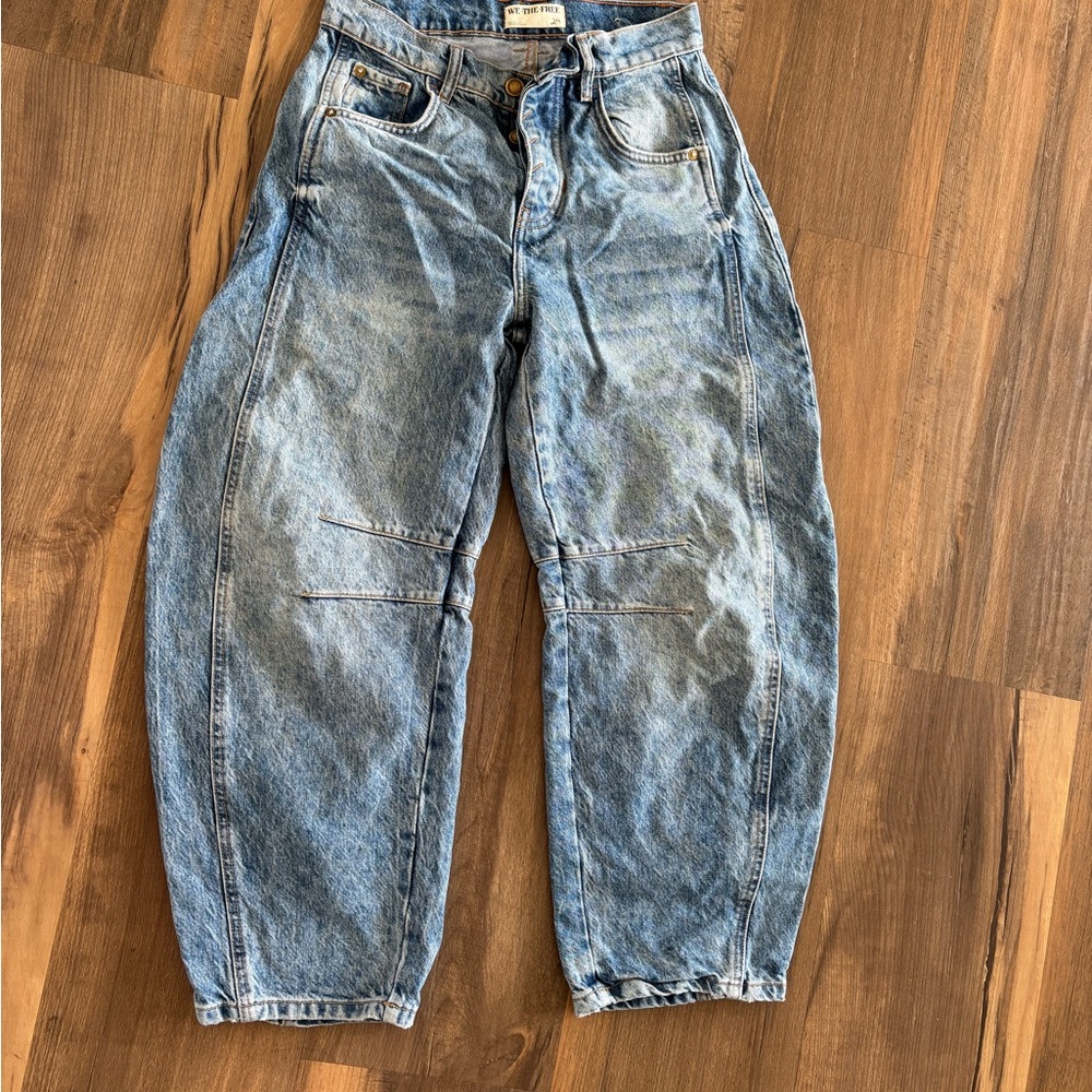 Women’s free people barrel Jean